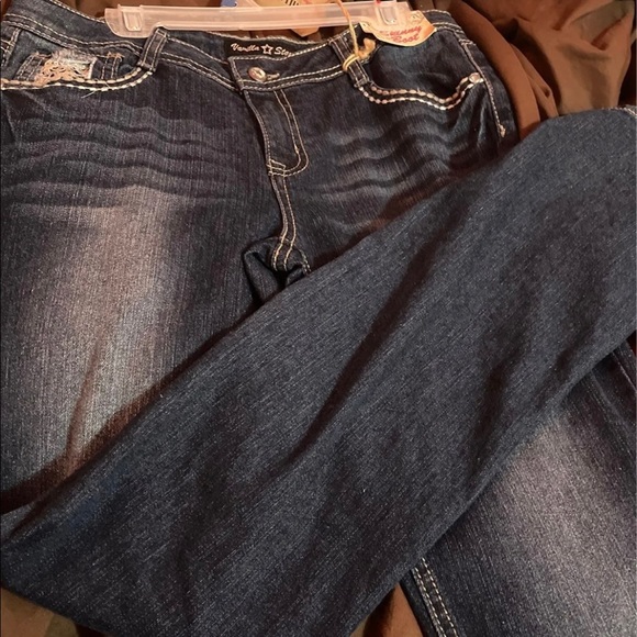 Jeans - Picture 5 of 5